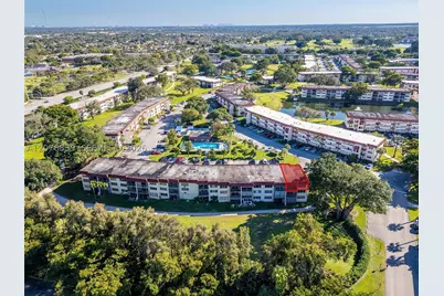 300 S Hollybrook #310, Pembroke Pines, FL 33025 - Photo 39