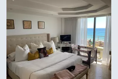 5555 Collins #10G, Miami Beach, FL 33140 - Photo 7