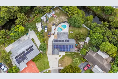 8330 NW 3rd, Pembroke Pines, FL 33024 - Photo 25