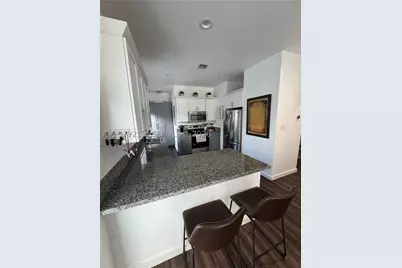 10841 NE 2nd, Miami, FL 33161 - Photo 7
