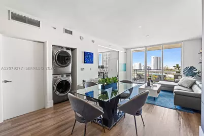 90 SW 3rd #1506, Miami, FL 33130 - Photo 11