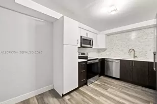 16325 Golf Club, Weston, FL 33326 - Photo 11