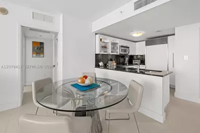 6801 Collins #1401, Miami Beach, FL 33141 - Photo 9