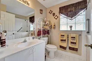 774 SW 120th, Pembroke Pines, FL 33025 - Photo 31
