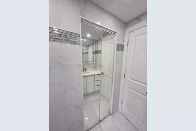 715 NW 30th #1, Wilton Manors, FL 33311 - Photo 19