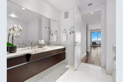 2627 S Bayshore #2106, Miami, FL 33133 - Photo 11