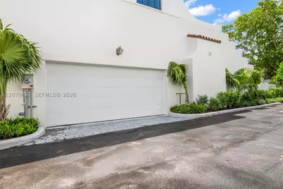 550 Malaga #Villa 1, Coral Gables, FL 33134 - Photo 31