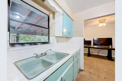 5661 Allen, Hollywood, FL 33021 - Photo 31