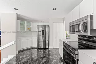 9750 NW 31st, Doral, FL 33172 - Photo 13