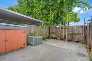 8000 SW 151st, Miami, FL 33193 - Photo 23