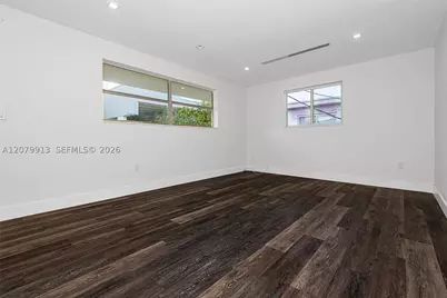 6910 Bay #6, Miami Beach, FL 33141 - Photo 7