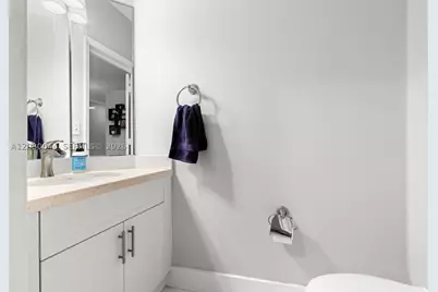 12110 SW 2nd, Pembroke Pines, FL 33025 - Photo 9