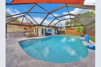 10305 NW 42nd, Coral Springs, FL 33065 - Photo 3