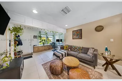 2326 Harding, Hollywood, FL 33020 - Photo 7