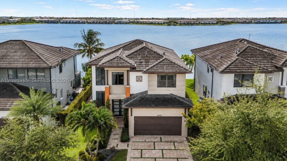 15742 NW 88th - 15742 NW 88th, Miami Lakes, FL 33018 Luxury Property | Jose Angel Pina