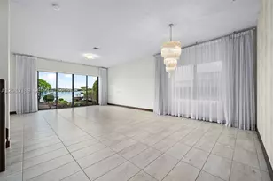 15742 NW 88th, Miami Lakes, FL 33018 - Photo 9