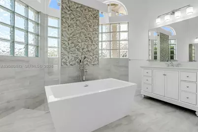 171 SW 101st, Plantation, FL 33324 - Photo 9