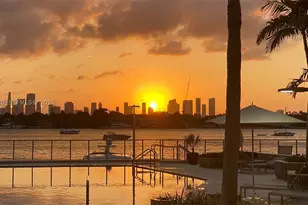 800 W, Miami Beach, FL 33139 - Photo 25