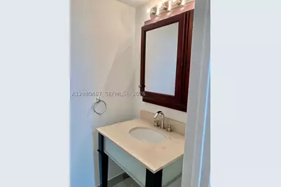 500 NE 29th #803, Miami, FL 33137 - Photo 17