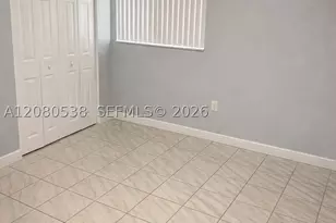 10090 NW 80th, Hialeah Gardens, FL 33016 - Photo 11