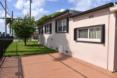 991 E 47th, Hialeah, FL 33013 - Photo 7