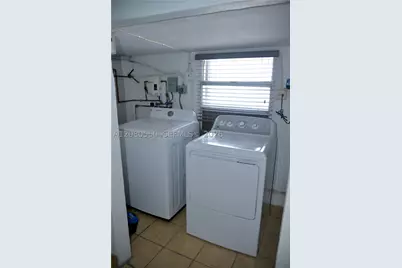 991 E 47th, Hialeah, FL 33013 - Photo 15
