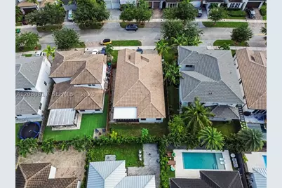 15086 SW 176th, Miami, FL 33187 - Photo 43