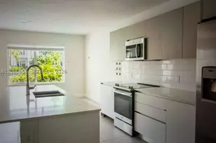 2555 NE 193, Aventura, FL 33180 - Photo 3