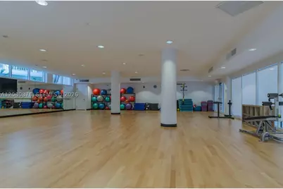 20281 E Country Club #CAB3, Aventura, FL 33180 - Photo 25