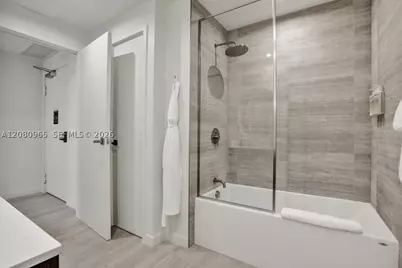 1611 SW 2nd #402, Miami, FL 33129 - Photo 33