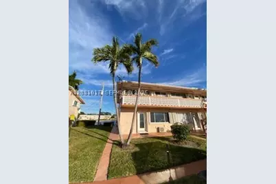 925 SW 11th #1, Hallandale, FL 33009 - Photo 1