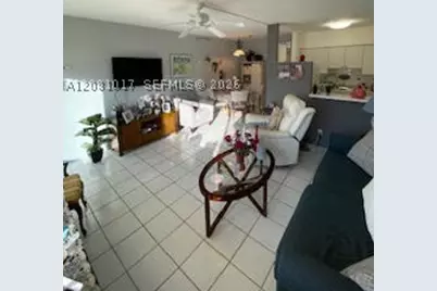 925 SW 11th #1, Hallandale, FL 33009 - Photo 5