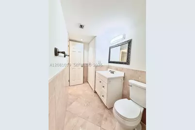 720 Collins #204, Miami Beach, FL 33139 - Photo 11