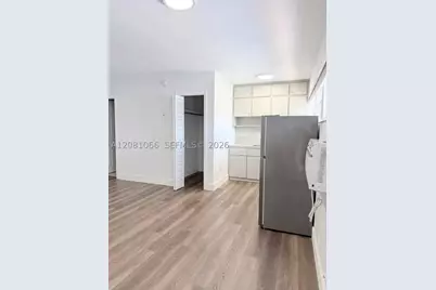 100 Madeira #7, Coral Gables, FL 33134 - Photo 3