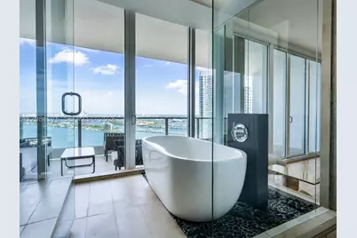 2020 N Bayshore #3405-3406, Miami, FL 33137 - Photo 35