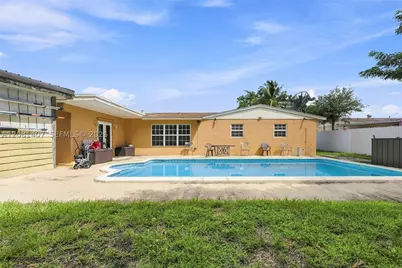 4470 NW 171st, Miami Gardens, FL 33055 - Photo 37