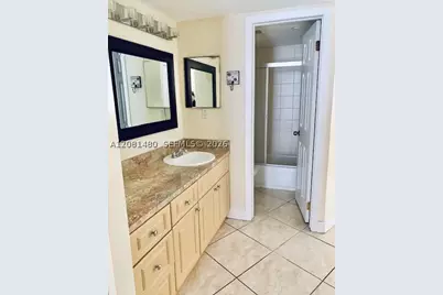 3475 N Country Club #615, Aventura, FL 33180 - Photo 13
