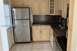 3475 N Country Club, Aventura, FL 33180 - Photo 5