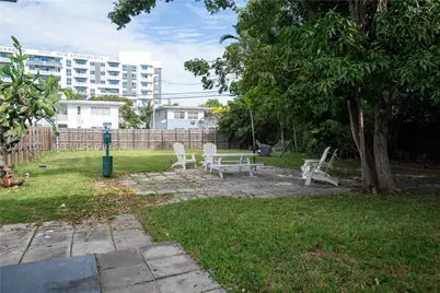 437 NE 82 #14, Miami, FL 33138 - Photo 9