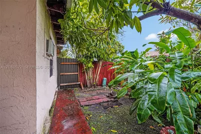 12611 SW 9th #B, Miami, FL 33184 - Photo 33