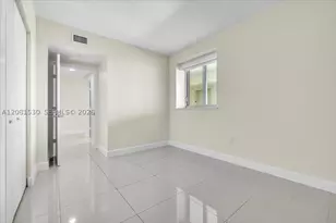 3000 Oasis Grabd, Fort Myers, FL 33916 - Photo 25