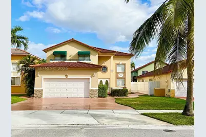 7983 NW 186th, Hialeah, FL 33015 - Photo 1