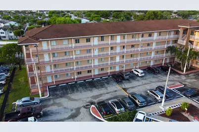 17350 NW 67th #301, Hialeah, FL 33015 - Photo 21