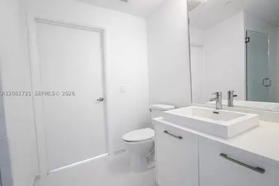 151 SE 1st #3001, Miami, FL 33131 - Photo 9