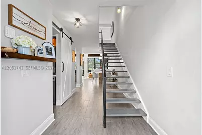 1699 W Fairway, Pembroke Pines, FL 33026 - Photo 5