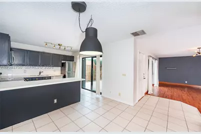 2536 Camelot #2536, Cooper City, FL 33026 - Photo 9