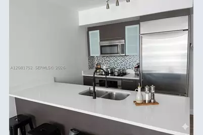 500 Brickell #1806, Miami, FL 33131 - Photo 1