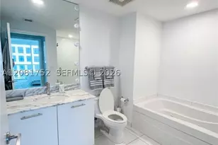500 Brickell, Miami, FL 33131 - Photo 9