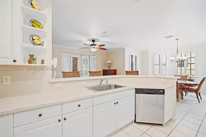 1634 Passion Vine #31-2, Weston, FL 33326 - Photo 7