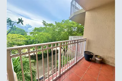1650 Coral #504, Miami, FL 33145 - Photo 29
